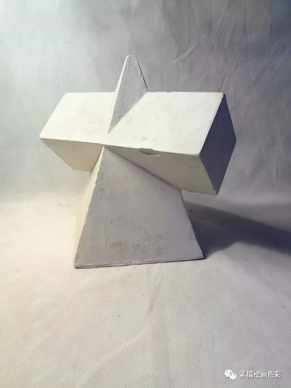 素描石膏几何体 棱锥棱柱贯穿体(穿插体)