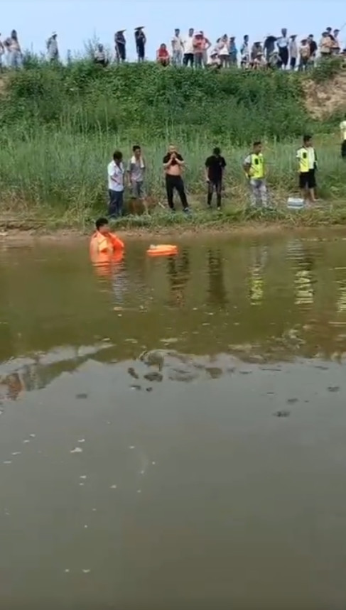 济宁一学生溺水身亡 年纪轻轻