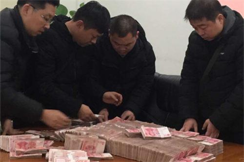 河南特大绑架案告破：追回赎金200万 4名嫌犯落网