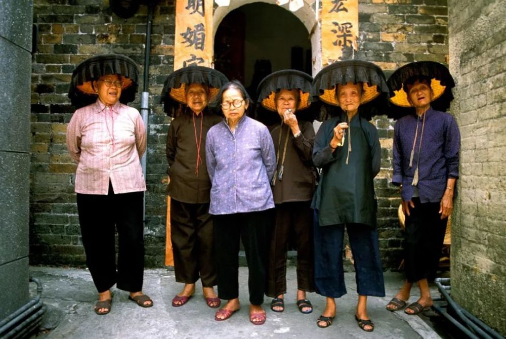 在香港的客家女人们/pinterest