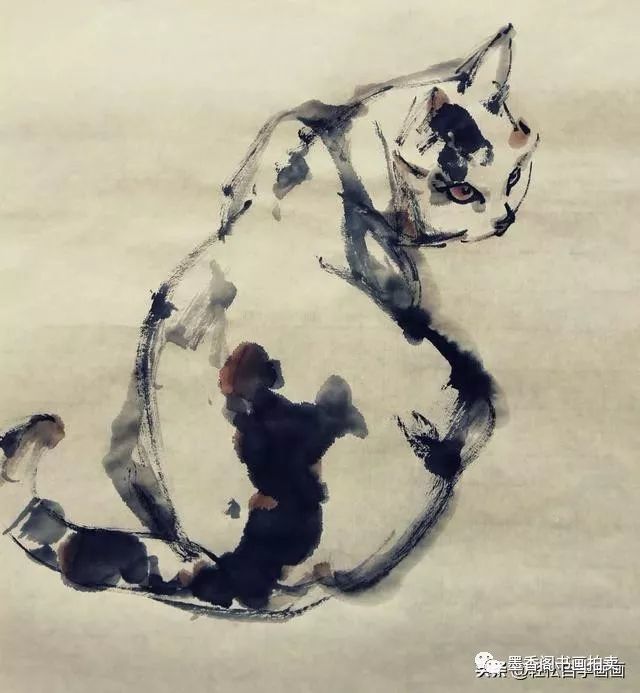 还是国画有意思,寥寥几笔,一只花猫瞬间跃然纸上,这才叫艺术