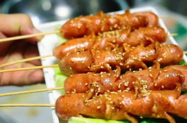 比泡面还"脏"的"食物,烤肠只是毛毛雨,最后一个00后最爱