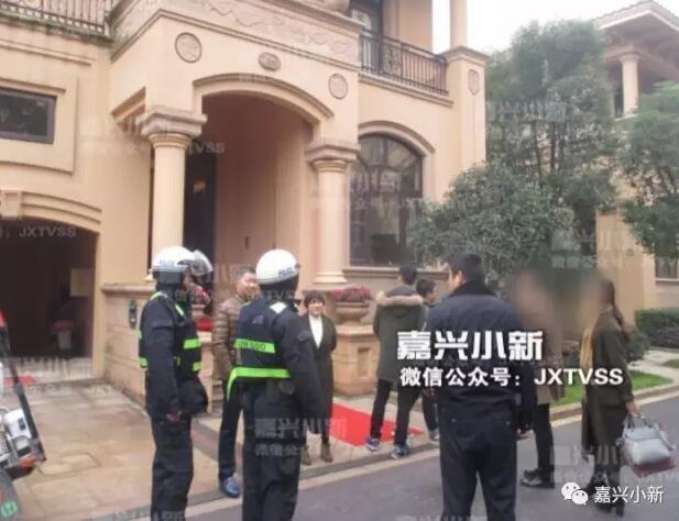 老板搬进千万豪宅 放两万响鞭炮被抓