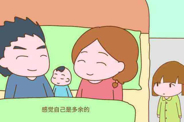 二胎家庭必看!有了弟弟以后老大有苦说不出,怎么办?