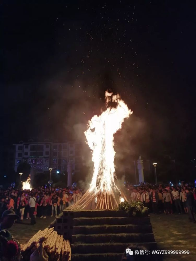 2019云南武定火把节之夜!一场撼山动地的狂欢