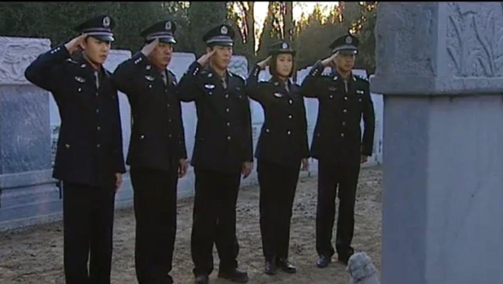 《重案六组》虽然18年过去了,白羚死去这一幕仍旧让我