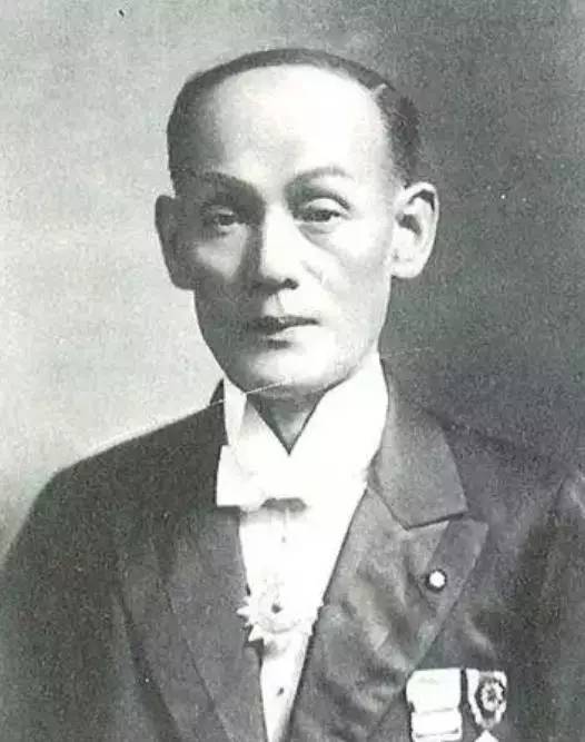 靠“包养”员工，逼疯同行！日本最不务正业的公司却火了100年
