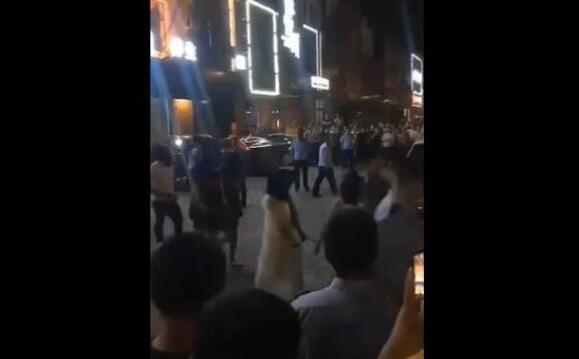 河北保定一宾馆被特警包围 数名男女被抓