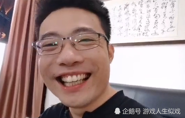 斗鱼主播大司马直播化妆过程痘痘不见踪影粉丝百万化妆师
