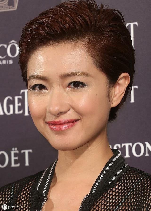 短发女演员中最有魅力的一位!曾和胡歌合作过,生活中