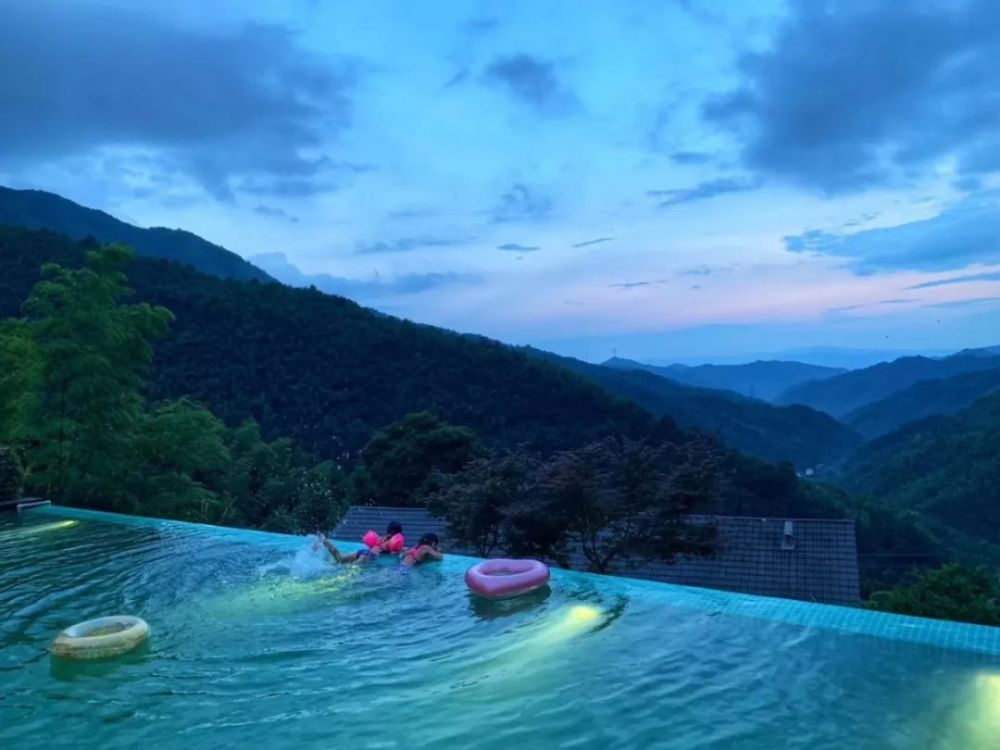 美到窒息,长沙周边的最佳避暑民宿在这里!有翠山,有