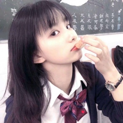 ins·活泼·女生头像,"宝藏女孩"标配,闺蜜看了"抢着用"