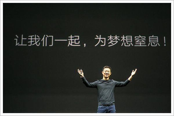 那么多的钱，都被大风刮走了