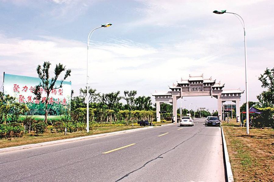 江苏泰兴市最小的镇,紧邻泰州高港区,拥有古银杏森林