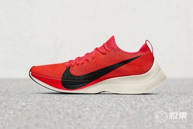 极果君测评的这款跑鞋nike zoomx vaporefly next%中,就囊括了其在15