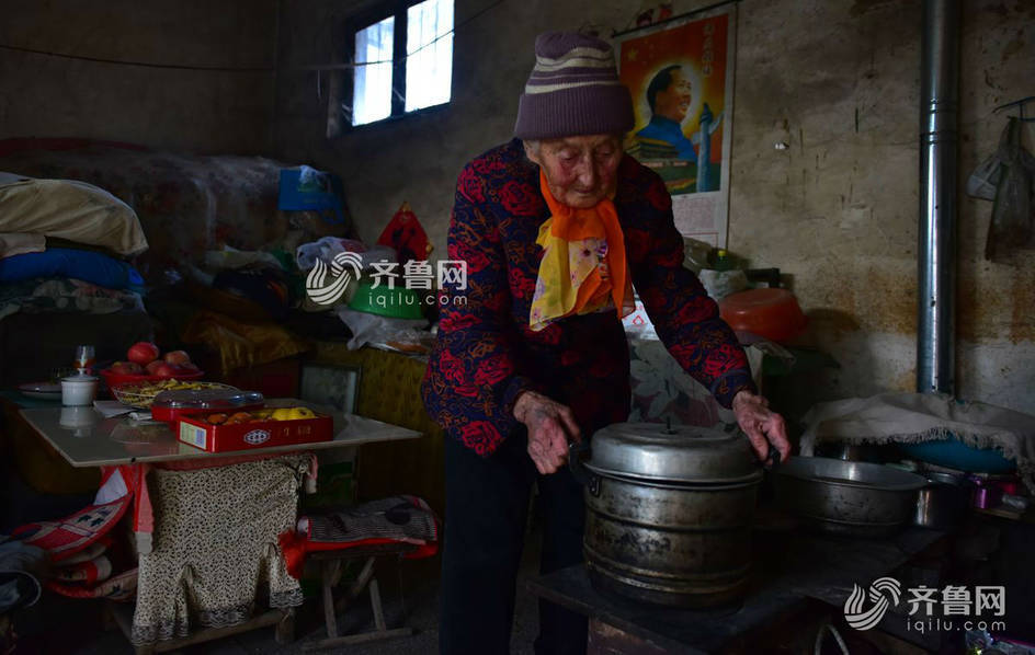 俄罗斯女子17岁嫁到山东生活85年 (高清组图)