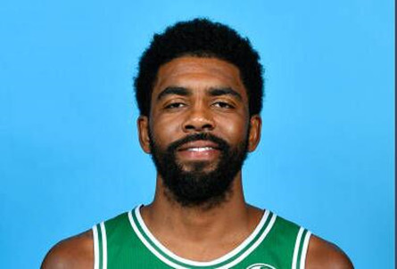 nba四大证件照,谁才是现役第一控卫.看看这个就知道了.