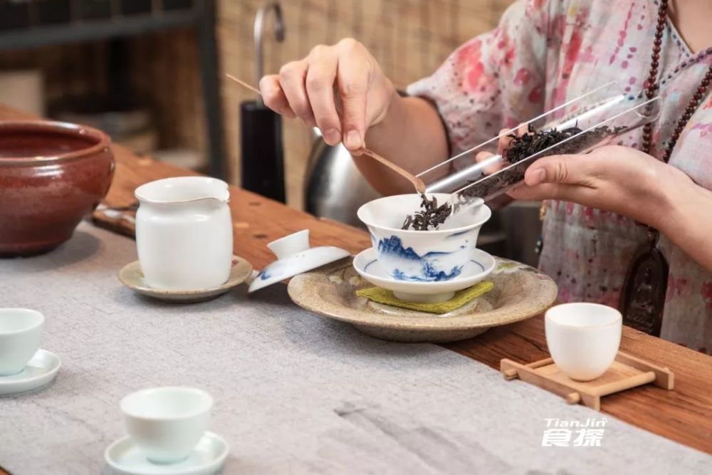 三俩好友约上一起喝喝茶,聊聊天,在这里你真的可以静下心来, 这一刻你
