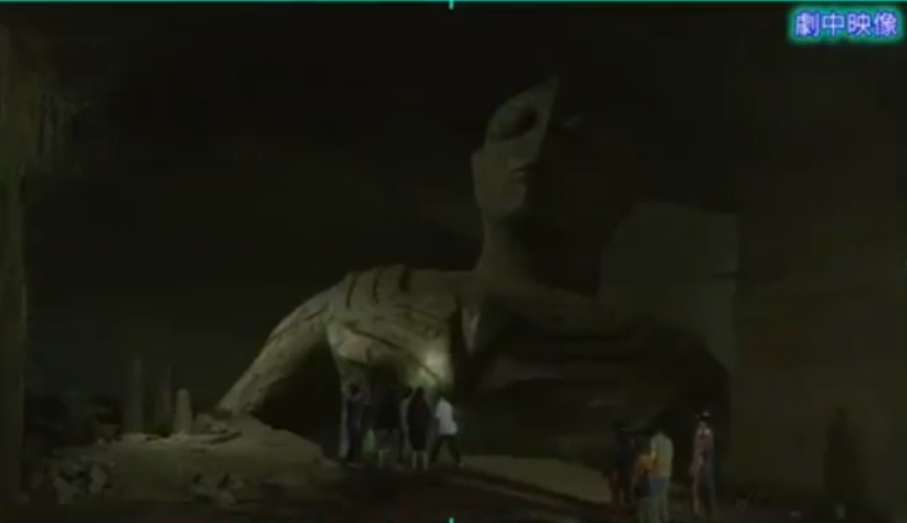 芭罗慈遗迹中的迪迦石像是真背景,看到幕后,网友:厉害