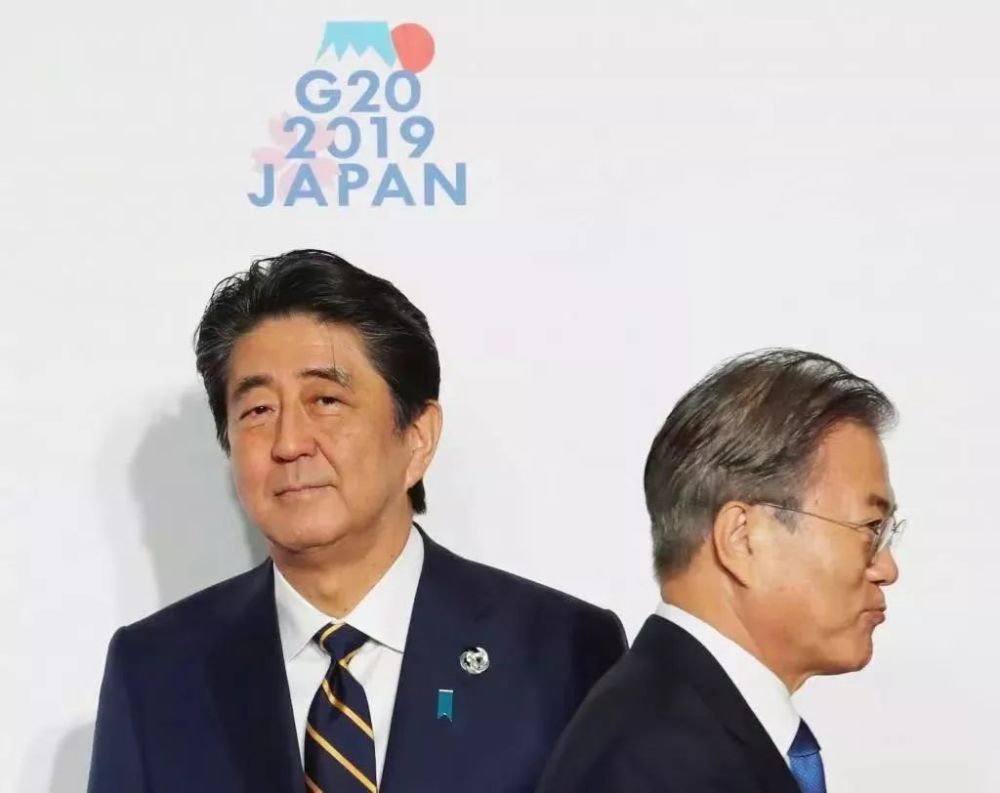 g20日本大阪峰会,日本首相安倍晋三与韩国总统文在寅.