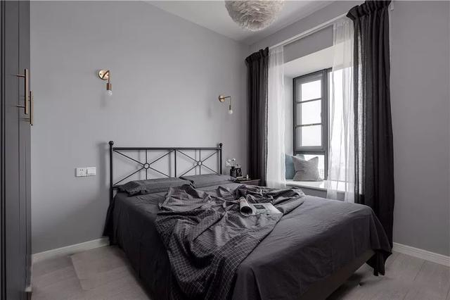 卧室墙面刷灰色漆,简约舒适,有气质