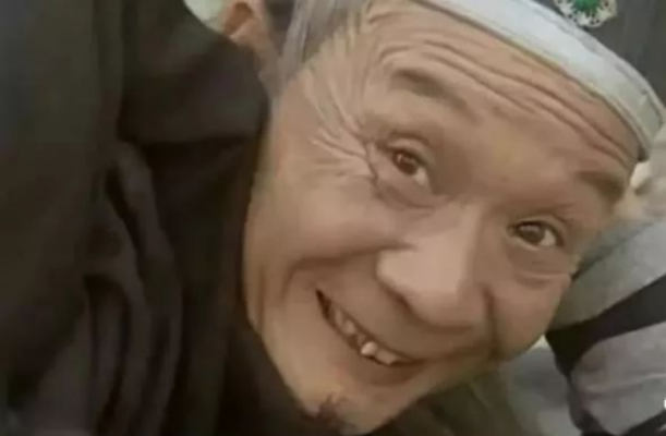 韦一笑演员盘点:第一位搞笑,第三位可怕,最后这位才是