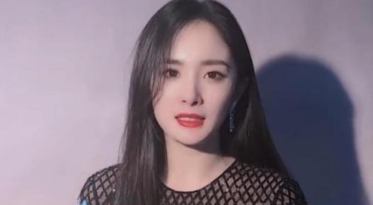 吐槽大会: 看出了周笔畅和杨幂的真实关系, 的确特别有看点!