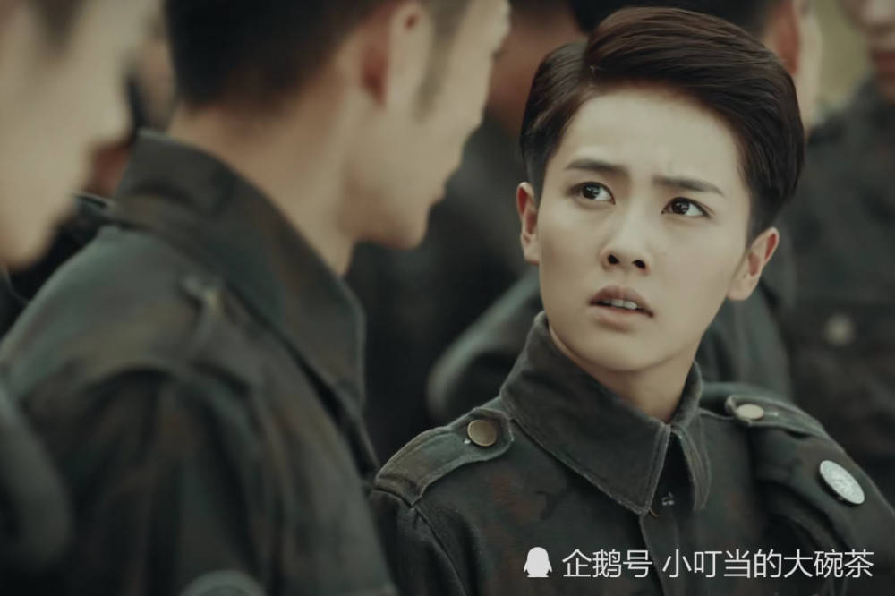 烈火军校:人狠话不多,最大反派金显荣一亮相,两种面孔
