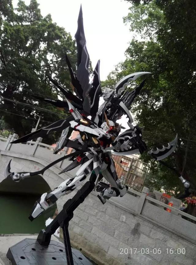 模玩控:白色恶魔 mg 1/100比例龙桃子命运高达模型改