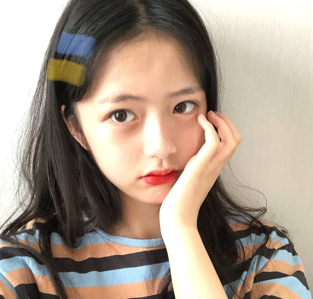 快乐女生头像:要快乐啊,笑着笑着好运气自然也就来了!