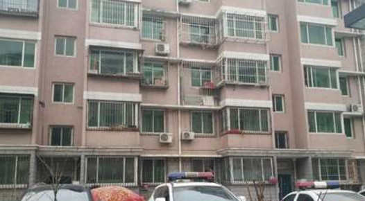 男子被曝砍死父亲 已被警方控制什么仇什么怨（现场图）