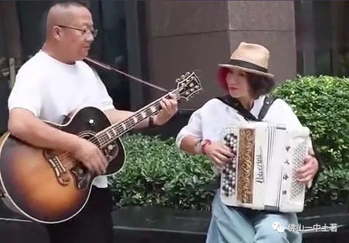 中国最美巴扬手风琴伊人依旧组合《怀念华尔兹》