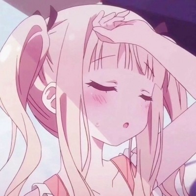 "超可爱"的二次元女头:在所有人事已非的景色里,我最