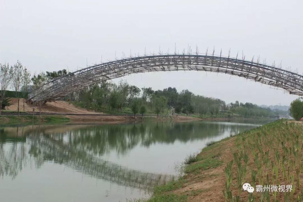 随着牤牛河公园正式开园,标志着霸州又一道靓丽的风景线正式形成,而今