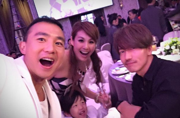 与言承旭结伴喝喜酒？林志玲方回应：不同桌