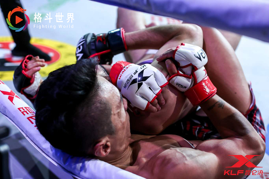 "中原飓风"闫西波老了 全力培养儿子闫晟让其为自己