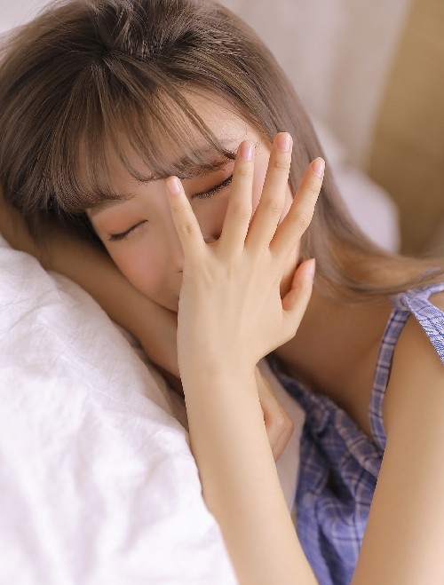 杨倩疯狂吸金!穿射击服拍广告,又美又飒,雷军:了不起的00后