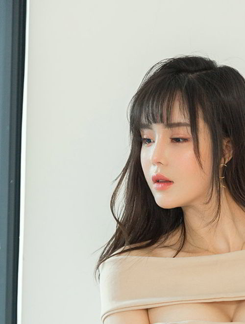杨倩疯狂吸金!穿射击服拍广告,又美又飒,雷军:了不起的00后