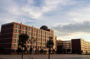江西省"最牛"的3所语文,是众多高校生高中,考上就是赚到的源地高中使用标点符号v语文4图片