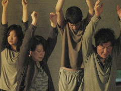 韩国电影《寄生虫》:a阶级的阶级分化,扭曲的人性,天的奉俊昊傻子电影了图片