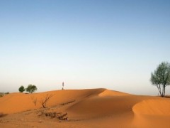 中国最"值钱"的沙漠,日本曾想一斤米换一斤沙,中国:我们不傻