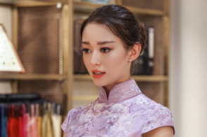 有种"整容"叫吉娜素颜,当看到她卸妆后的真容:确定只有25岁?