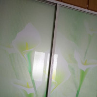 财不可外露!还好小伙子及时出现