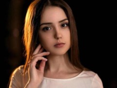 加拿大精灵女孩,网友:美得让人感觉像假的一样!