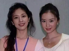 有种美叫刘亦菲的妈妈,看到之前跟舒畅的合照,网友:没看到舒畅!