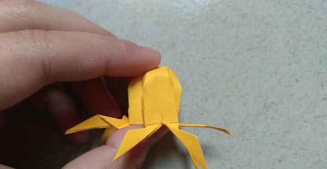儿童手工折纸:套在手指上的龙爪子怎么折?给宝宝做个