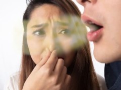 艾嘉仁健康科普:早上起床口苦口臭怎么办