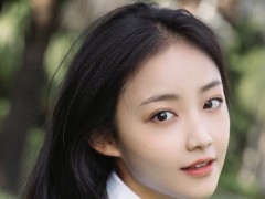 吴佳怡精美壁纸:真正的青春小仙女!可爱的小调皮