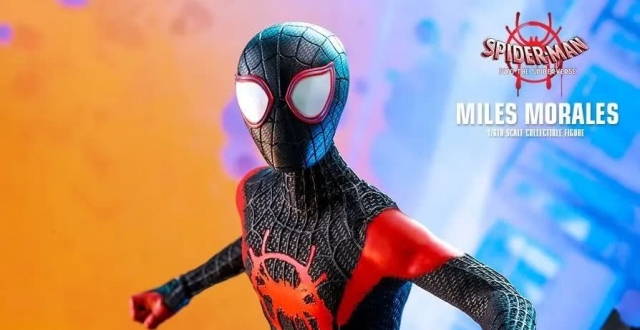 hottoys再现《蜘蛛侠:平行宇宙》小黑蛛迈尔斯,但鞋不出意外没有勾