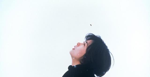 一部日本导演的经典作品《情书》:豆瓣8.9分,藏在书信里的爱恋
